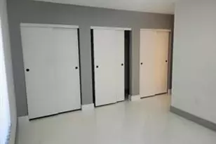 3208 Coral Lake Ln, Coral Springs, FL 33065 - Photo 9