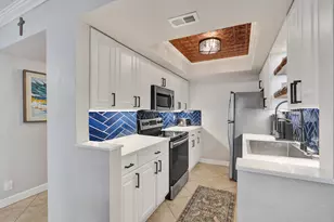 3910 Crystal Lake Dr, Deerfield Beach, FL 33064 - Photo 13