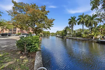 630 Tennis Club Drive #Apt 204, Wilton Manors, FL 33311 - Photo 31