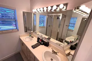 1917 Stratford Way, West Palm Beach, FL 33409 - Photo 15