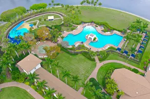 9732 Phipps Ln, Wellington, FL 33414 - Photo 77