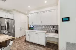 9732 Phipps Ln, Wellington, FL 33414 - Photo 35