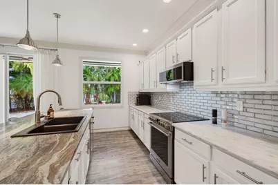 9732 Phipps Lane, Wellington, FL 33414 - Photo 37