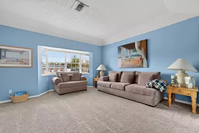 3194 Pebble Beach Drive, Lake Worth, FL 33467 - Photo 19