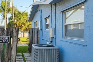 8381 NW 28th Pl, Sunrise, FL 33322 - Photo 3