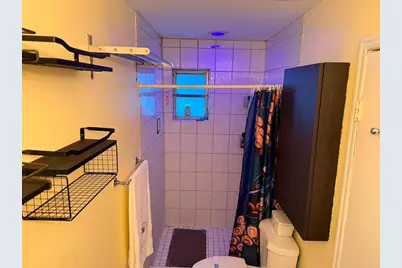 8381 NW 28th Place, Sunrise, FL 33322 - Photo 13