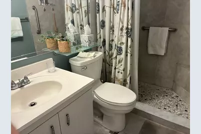 2002 Oakridge A #2002, Deerfield Beach, FL 33442 - Photo 15