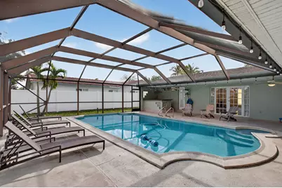 4451 NW 7th Street, Coconut Creek, FL 33066 - Photo 9