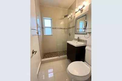 12055 NE 9th Avenue, Biscayne Park, FL 33161 - Photo 11