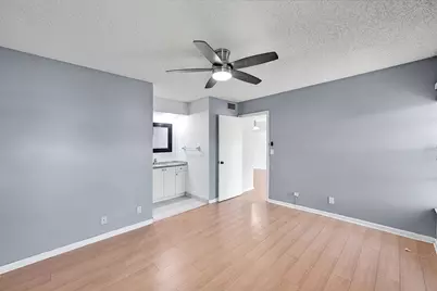 906 Twin Lakes Drive #8-j, Coral Springs, FL 33071 - Photo 13