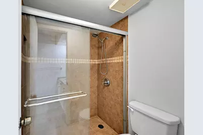 906 Twin Lakes Drive #8-j, Coral Springs, FL 33071 - Photo 15