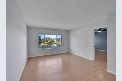 906 Twin Lakes Drive #8-j, Coral Springs, FL 33071 - Photo 5