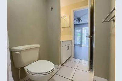 902 NE 34th Street, Oakland Park, FL 33334 - Photo 49