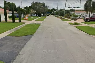 1420 SE 4th Ave SE, Pompano Beach, FL 33060 - Photo 15