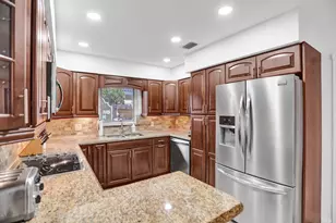 470 SE 4th Ct, Pompano Beach, FL 33060 - Photo 39