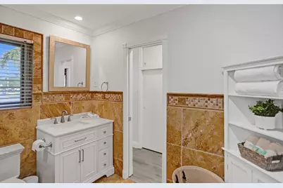 470 SE 4th Court, Pompano Beach, FL 33060 - Photo 23