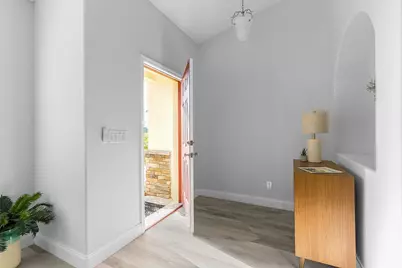 535 Valencia Circle SW, Vero Beach, FL 32968 - Photo 7