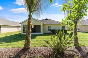 535 Valencia Cir SW, Vero Beach, FL 32968 - Photo 43