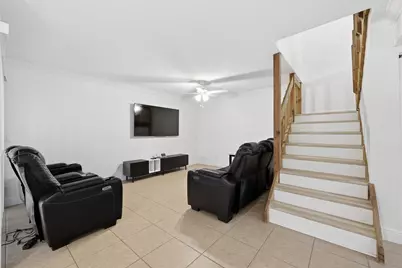 301 Lakewood Drive #8a, Jupiter, FL 33458 - Photo 5