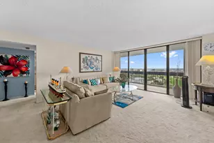 2400 Presidential Way, West Palm Beach, FL 33401 - Photo 11