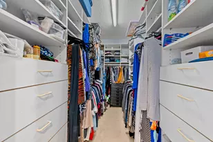 2400 Presidential Way, West Palm Beach, FL 33401 - Photo 27