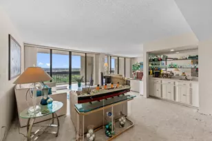 2400 Presidential Way, West Palm Beach, FL 33401 - Photo 17