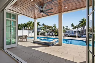 310 SE 9th Ct, Pompano Beach, FL 33060 - Photo 25