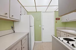 1821 NE 62nd St, Fort Lauderdale, FL 33308 - Photo 11