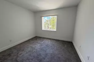 148 Seminole Lakes Dr, Royal Palm Beach, FL 33411 - Photo 9