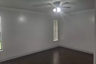 1322 Pines Ln, West Palm Beach, FL 33415 - Photo 7