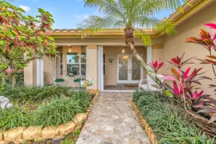 1966 SW 105th Ave, Davie, FL 33324 - Photo 7