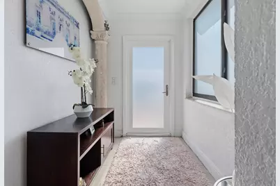 4970 E Palm Court, Hialeah, FL 33013 - Photo 5