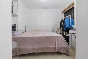 4970 E Palm Ct, Hialeah, FL 33013 - Photo 23