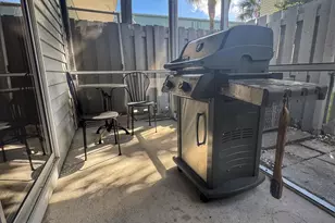 1845 NE 15th Ave, Fort Lauderdale, FL 33305 - Photo 9