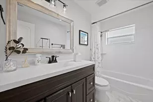 208 Sandpiper Ave, Royal Palm Beach, FL 33411 - Photo 21