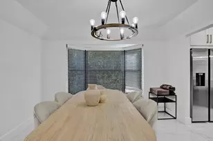 861 Mockingbird Ln, Plantation, FL 33324 - Photo 13