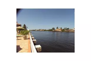 630 Snug Harbor Dr, Boynton Beach, FL 33435 - Photo 11