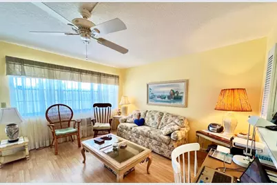 39 Harwood B, Deerfield Beach, FL 33442 - Photo 1