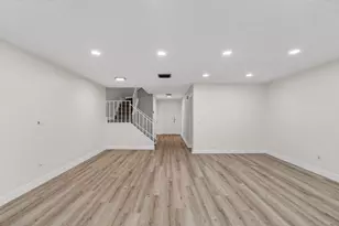 21682 Cypress Rd, Boca Raton, FL 33433 - Photo 19