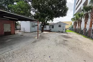 1739 Jackson St, Hollywood, FL 33020 - Photo 15