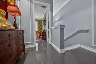 2227 NE 9th Ave, Wilton Manors, FL 33305 - Photo 21