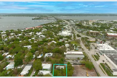 521 SW Halpatiokee Street, Stuart, FL 34994 - Photo 3