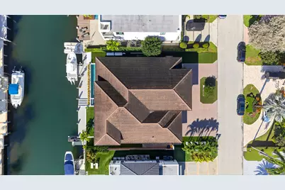 520 Golden Harbour Drive, Boca Raton, FL 33432 - Photo 5