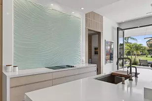 520 Golden Harbour Dr, Boca Raton, FL 33432 - Photo 45