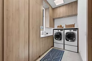 520 Golden Harbour Dr, Boca Raton, FL 33432 - Photo 49