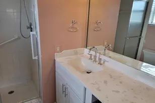 8950 Sunrise Lakes Blvd, Sunrise, FL 33322 - Photo 15