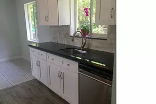 2811 NW 8th St, Pompano Beach, FL 33069 - Photo 3