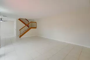 904 9th Ct, Palm Beach Gardens, FL 33410 - Photo 11