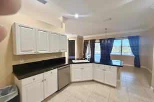 335 NW Sheffield Cir, Port Saint Lucie, FL 34983 - Photo 13