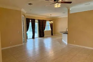 335 NW Sheffield Cir, Port Saint Lucie, FL 34983 - Photo 7